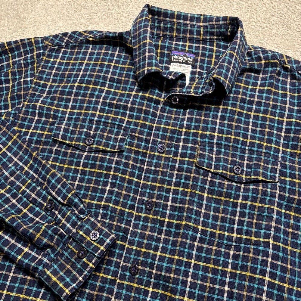 Patagonia Buckshot Shirt Mens M‎ Plaid Blue Button Up Long Sleeve Organic Cotton